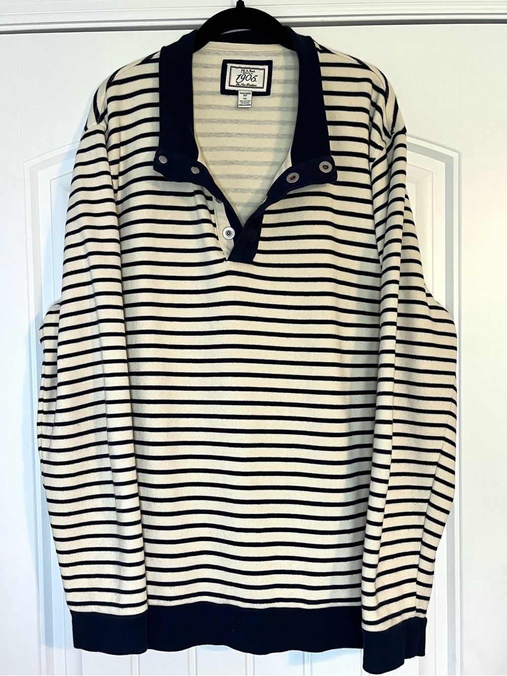 Nautical Striped Henley Long Sleeve Sweater Shirt Men’s size XL Coastal Preppy